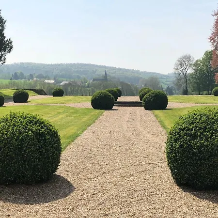Chateau De *
