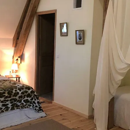 Chateau De Vauchelles-les-Domart