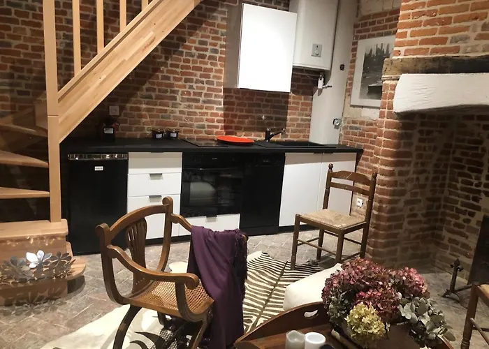 Chateau De Guest house 4*