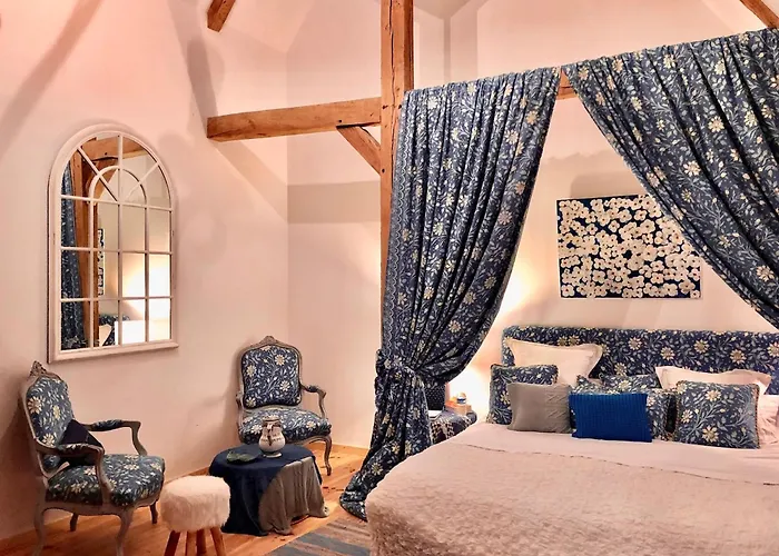 Guest house Chateau De