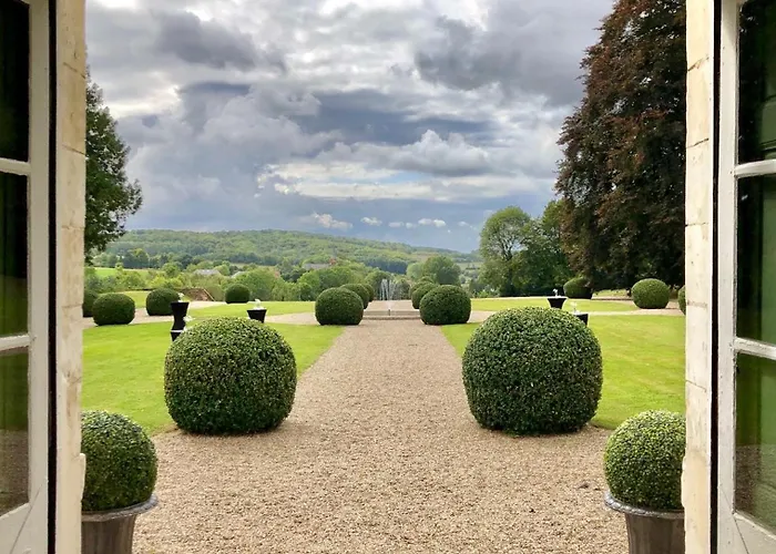 Guest house Chateau De 4*